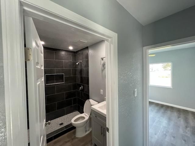 392 N Ferger Avenue, Fresno, CA 93701