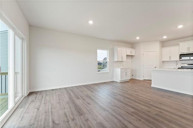 17812 Green Road, Gardner, KS 66030