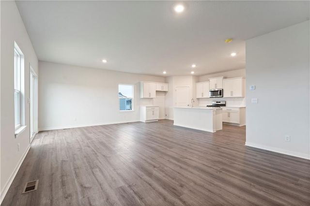 17812 Green Road, Gardner, KS 66030