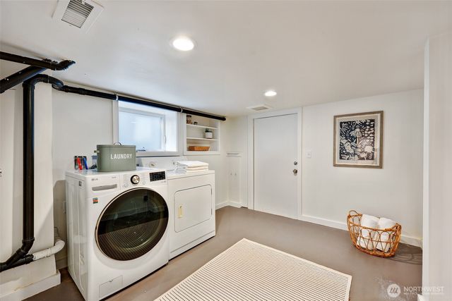 1516 34th Avenue, Seattle, WA 98122