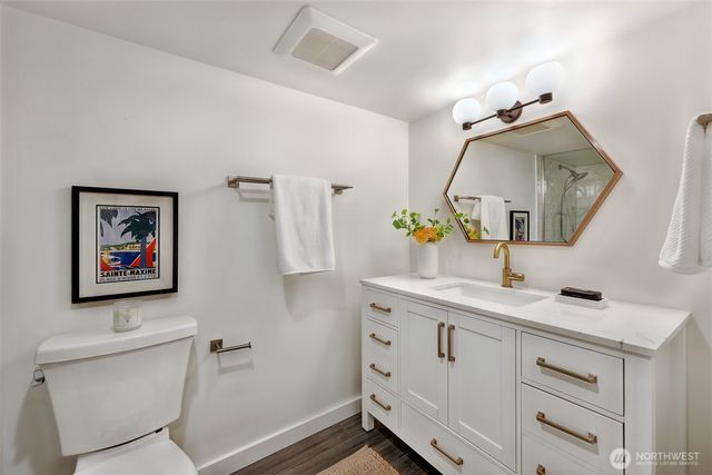 1516 34th Avenue, Seattle, WA 98122