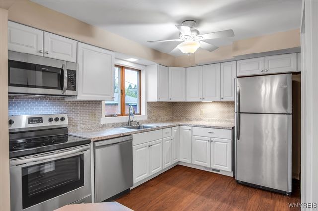 21 Waverly Avenue, Tonawanda, NY 14217