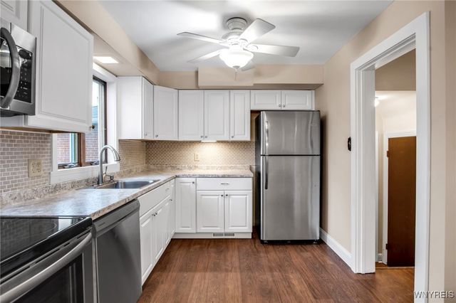 21 Waverly Avenue, Tonawanda, NY 14217