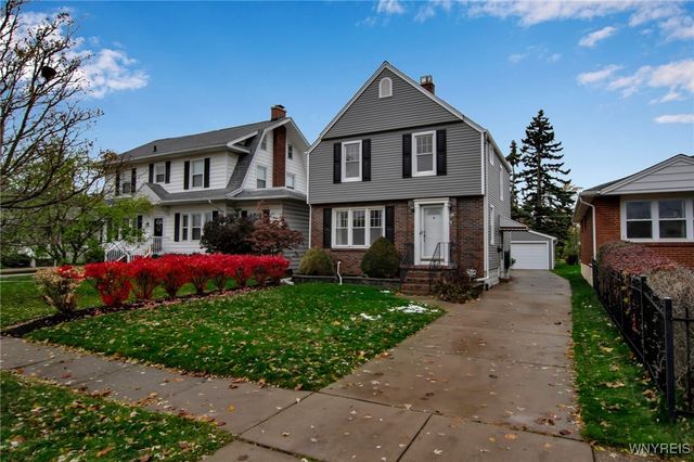 21 Waverly Avenue, Tonawanda, NY 14217