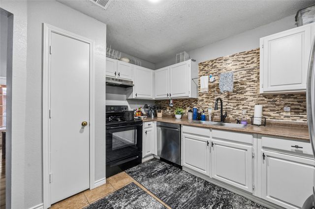 4787 Wineberry Drive, Fort Worth, TX 76137
