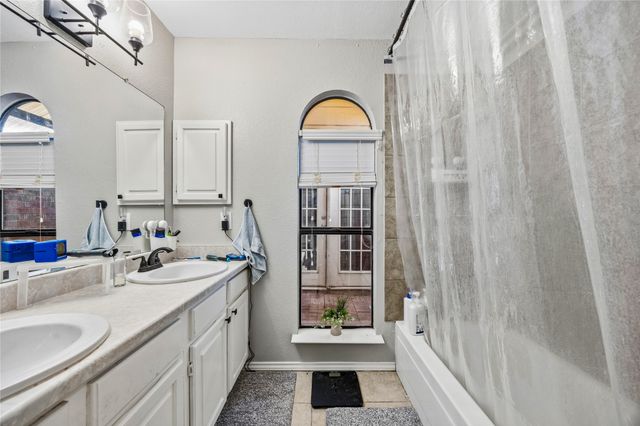 4787 Wineberry Drive, Fort Worth, TX 76137