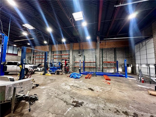 370 W Chestnut St, City Of Washington, PA 15301