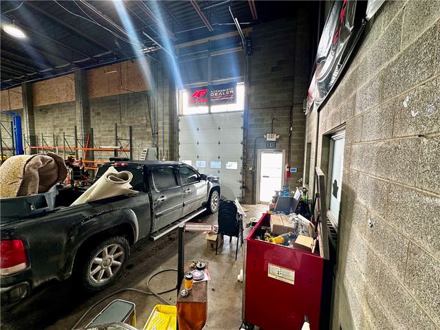 370 W Chestnut St, City Of Washington, PA 15301