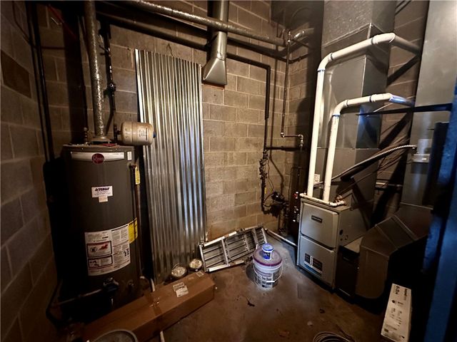 370 W Chestnut St, City Of Washington, PA 15301