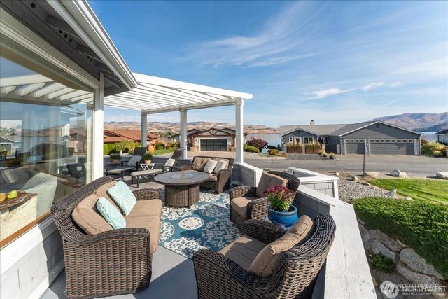 129 Chelan View Drive, Manson, WA 98831