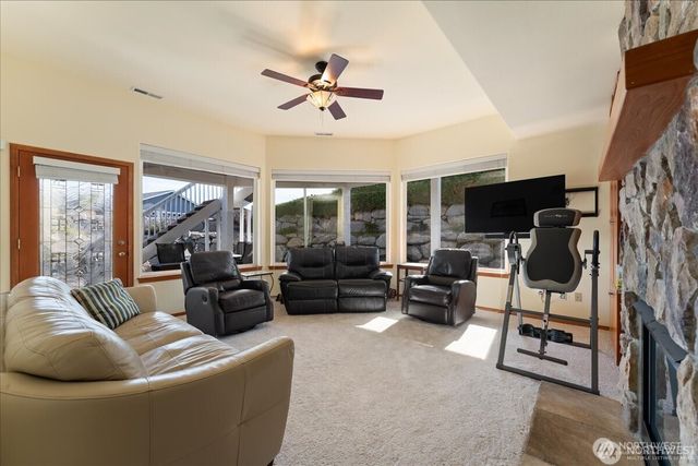 129 Chelan View Drive, Manson, WA 98831