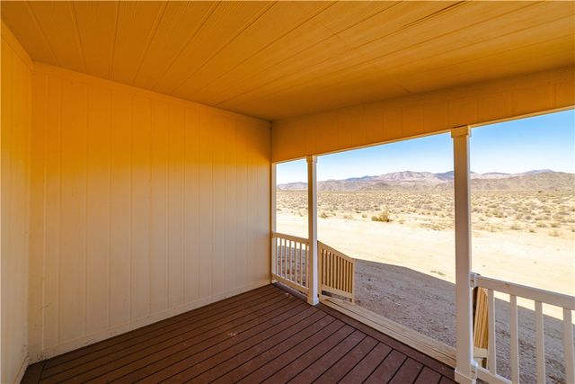 3190 E Pepper Tree Road, Kingman, AZ 86409