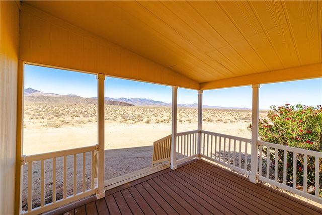 3190 E Pepper Tree Road, Kingman, AZ 86409