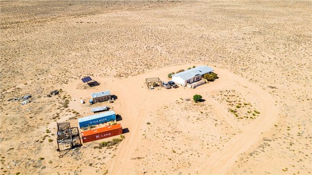 3190 E Pepper Tree Road, Kingman, AZ 86409