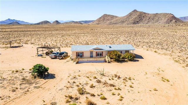 3190 E Pepper Tree Road, Kingman, AZ 86409