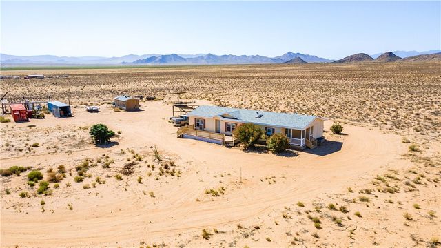 3190 E Pepper Tree Road, Kingman, AZ 86409