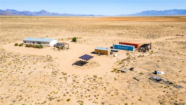 3190 E Pepper Tree Road, Kingman, AZ 86409