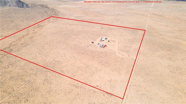 3190 E Pepper Tree Road, Kingman, AZ 86409