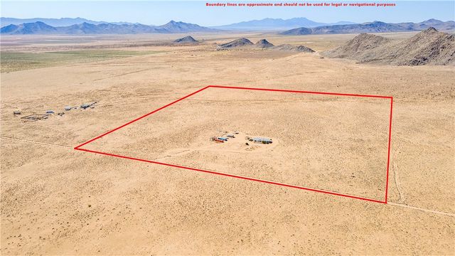 3190 E Pepper Tree Road, Kingman, AZ 86409
