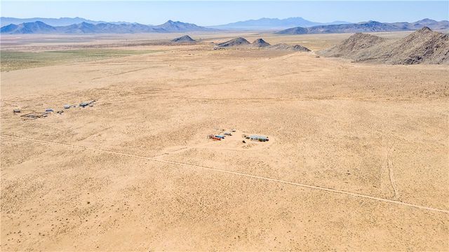 3190 E Pepper Tree Road, Kingman, AZ 86409