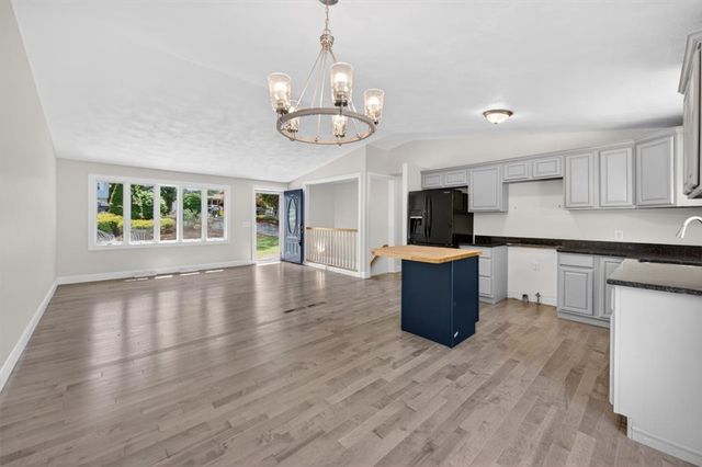 4 N Candy Court, Smithfield, RI 02917