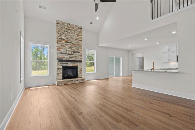 213 Summerall Lane, Seneca, SC 29678
