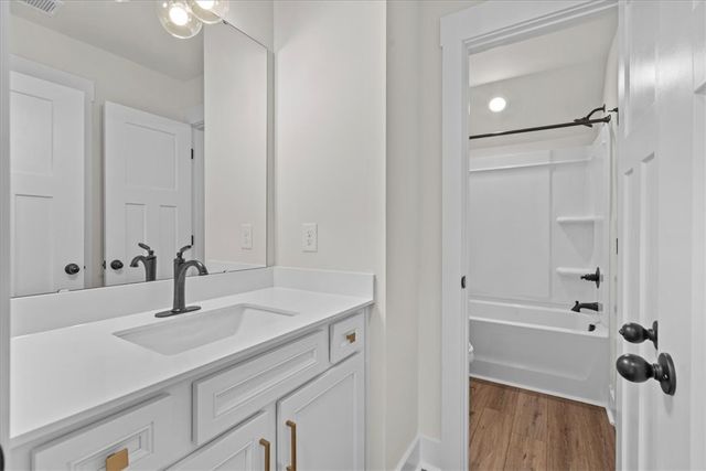 213 Summerall Lane, Seneca, SC 29678