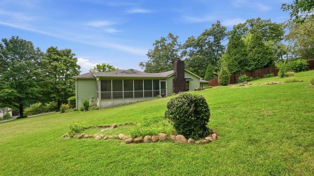 1281 W Fairfax Drive, Chattanooga, TN 37415