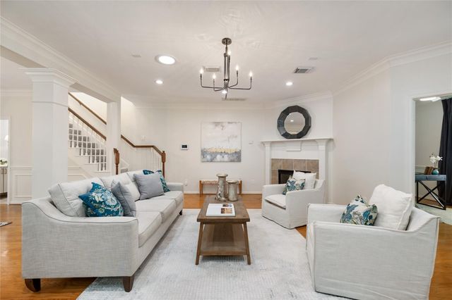 3803 Brinkman Street, Houston, TX 77018