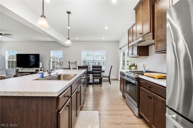 5783 Paula Court, Medina, OH 44256