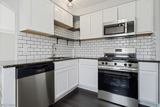 1206 Lander Road, Mayfield Heights, OH 44124