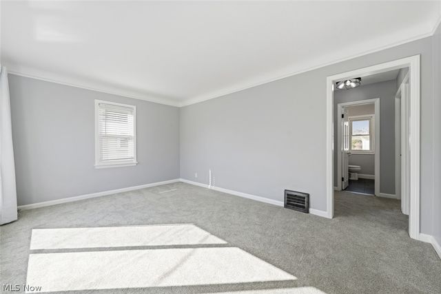 1206 Lander Road, Mayfield Heights, OH 44124