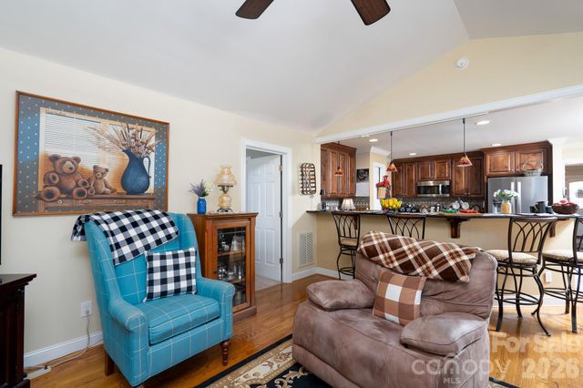 587 Marigold Drive, Kannapolis, NC 28083