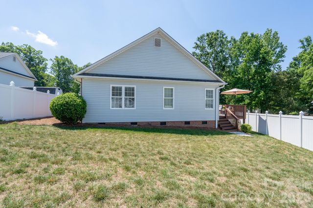 587 Marigold Drive, Kannapolis, NC 28083