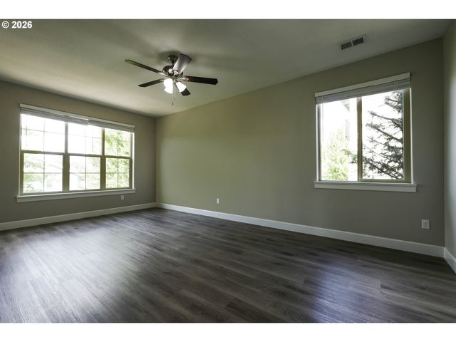 1120 LILAC St, Forest Grove, OR 97116