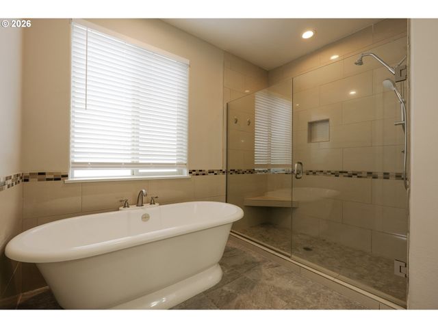 1120 LILAC St, Forest Grove, OR 97116
