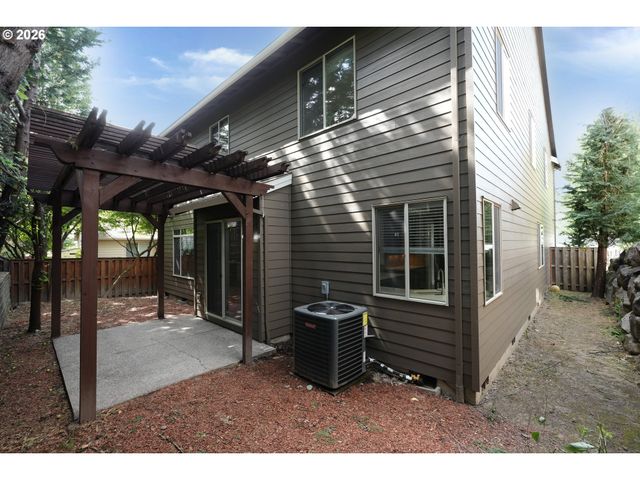 1120 LILAC St, Forest Grove, OR 97116