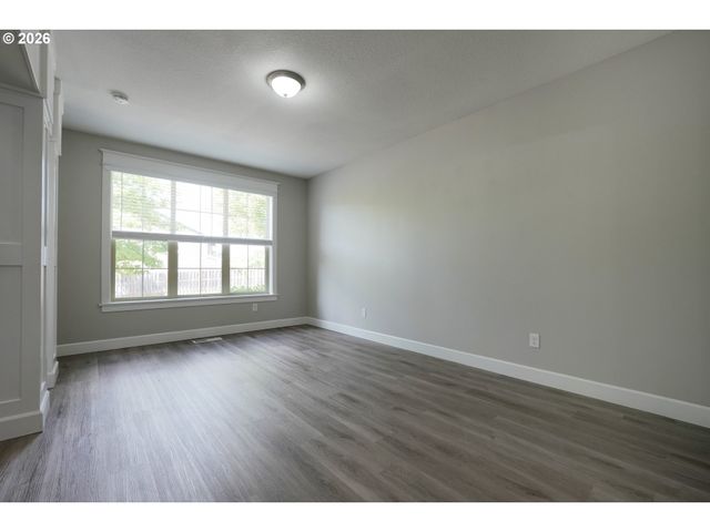1120 LILAC St, Forest Grove, OR 97116