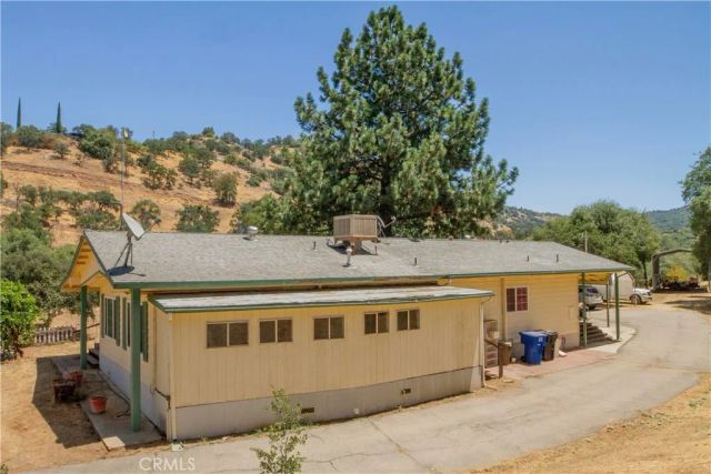 46424 Baldpate Lane, Squaw Valley, CA 93675