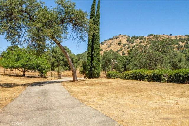 46424 Baldpate Lane, Squaw Valley, CA 93675