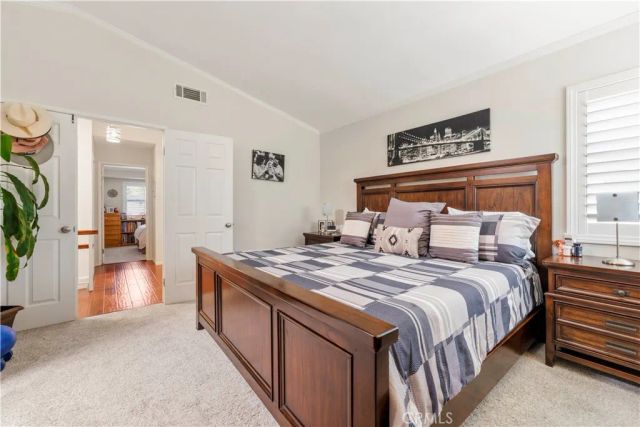 22416 Cardiff, Saugus, CA 91350
