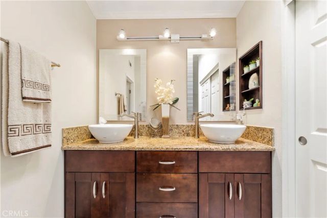 22416 Cardiff, Saugus, CA 91350