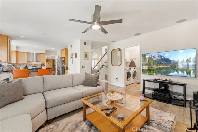 22416 Cardiff, Saugus, CA 91350