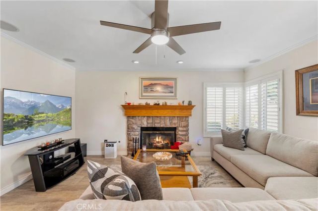 22416 Cardiff, Saugus, CA 91350