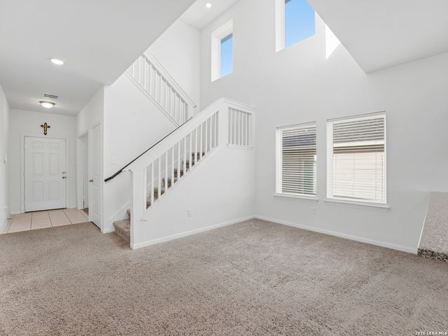 8935 Hazel Birch, Elmendorf, TX 78112