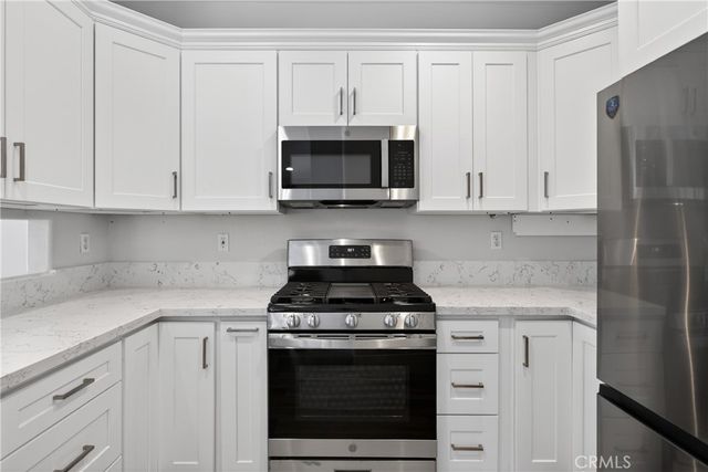7839 E Viewrim, Anaheim, CA 92808