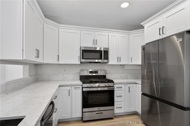 7839 E Viewrim, Anaheim, CA 92808