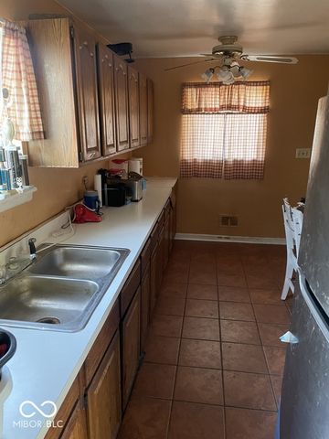 4025 N Campbell Avenue, Indianapolis, IN 46226