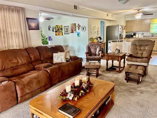 309 Broken Arrow, Comanche, TX 76442