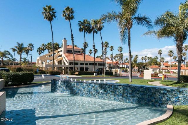 2157 Martinique Lane, Oxnard, CA 93035